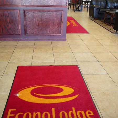 Econo Lodge Inn & Suites Kearney Exteriér fotografie