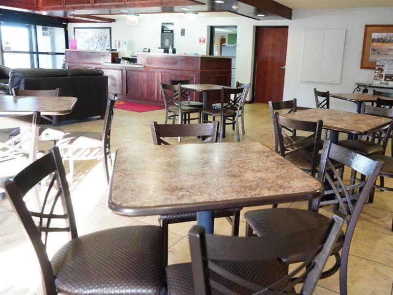 Econo Lodge Inn & Suites Kearney Exteriér fotografie
